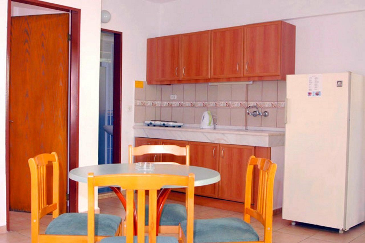 Avlu Apartments 1 İçmeler Exterior photo